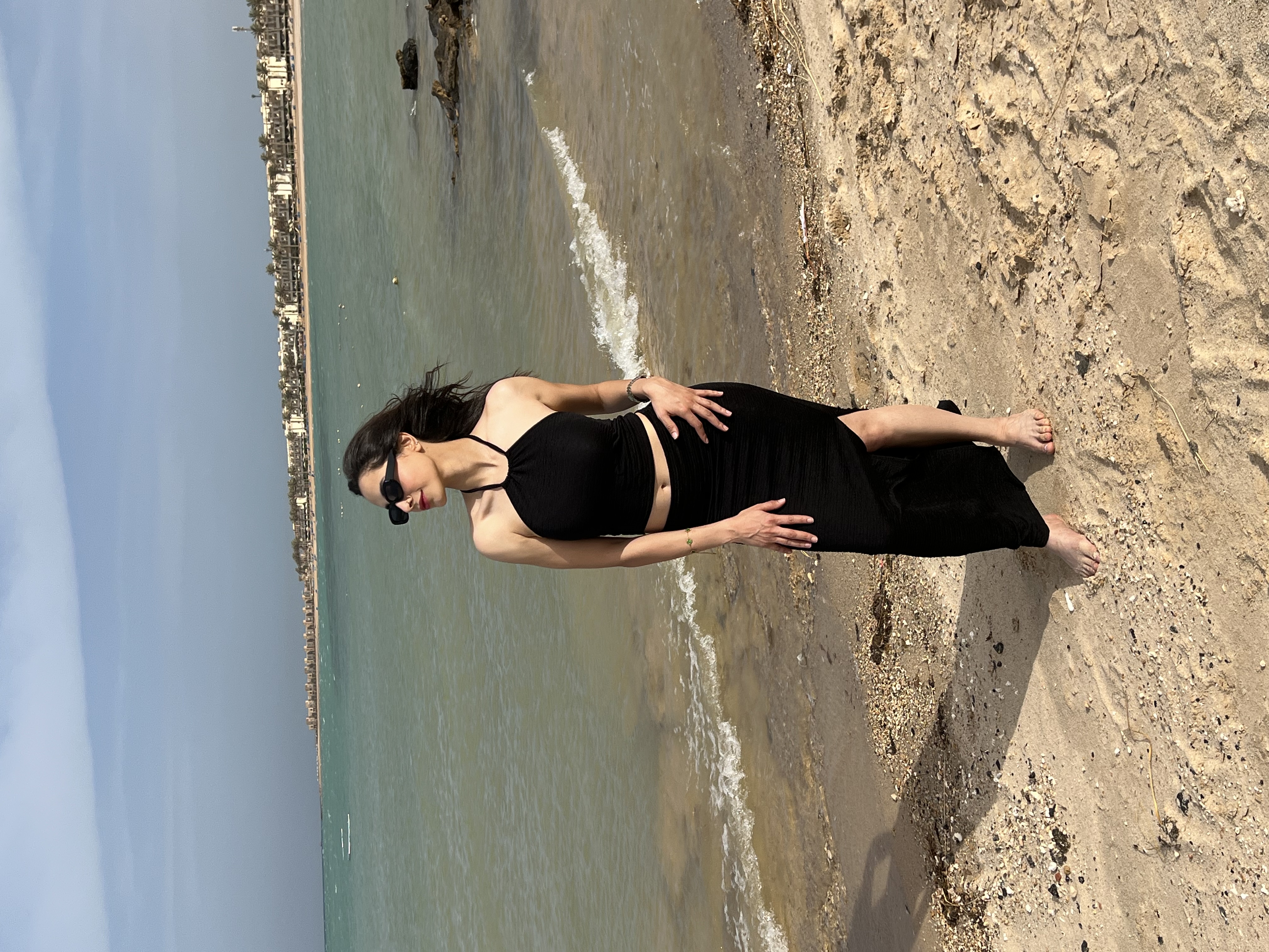 Black set